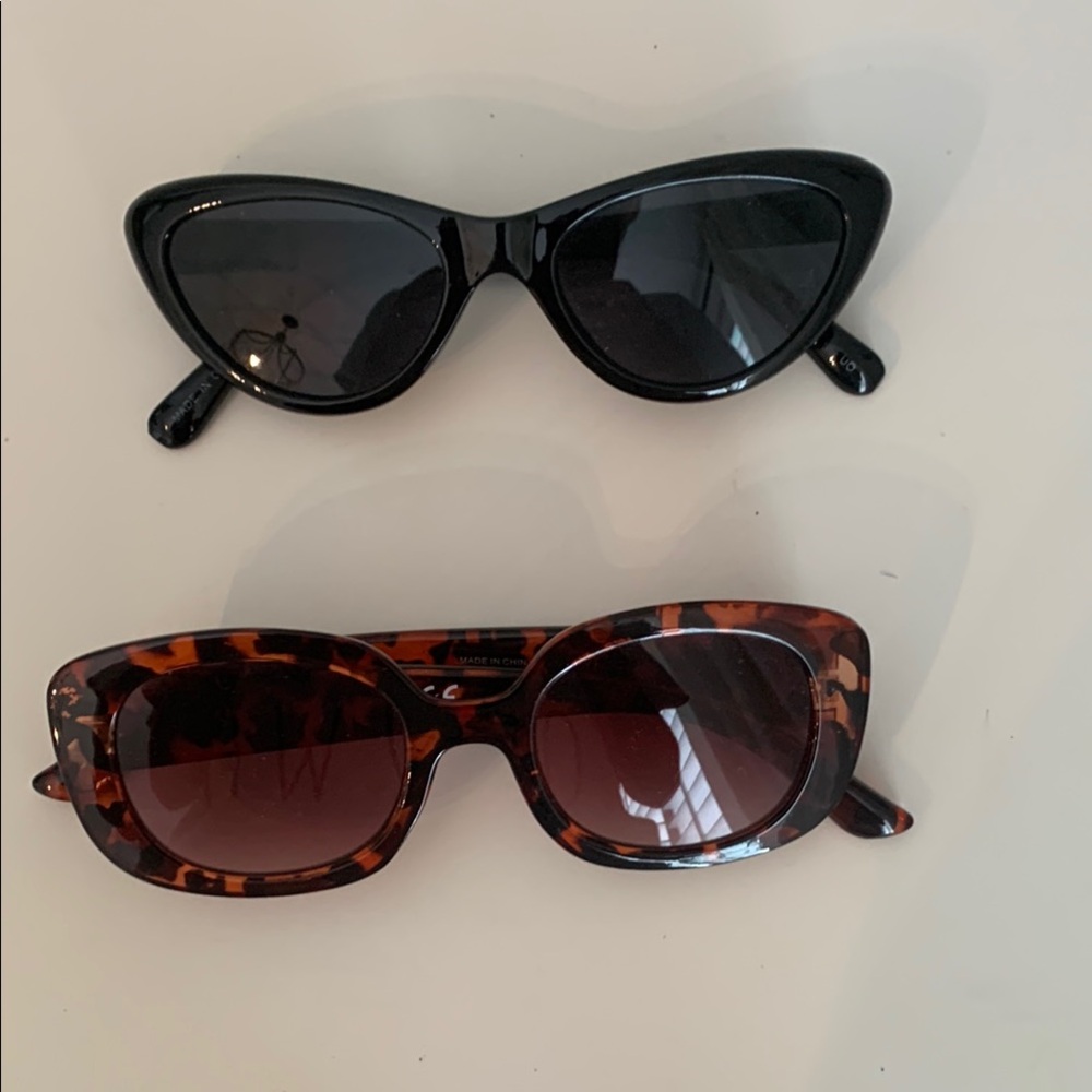 Stylish Black and Tortoise Sunglasses Set